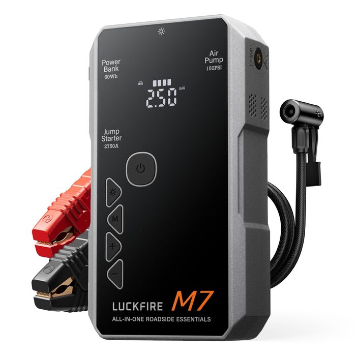Пауербанк для прикурювання авто M7 SmartIgnition 12V з компресором 60Wh (до 10л бензин/8.5л дизель)