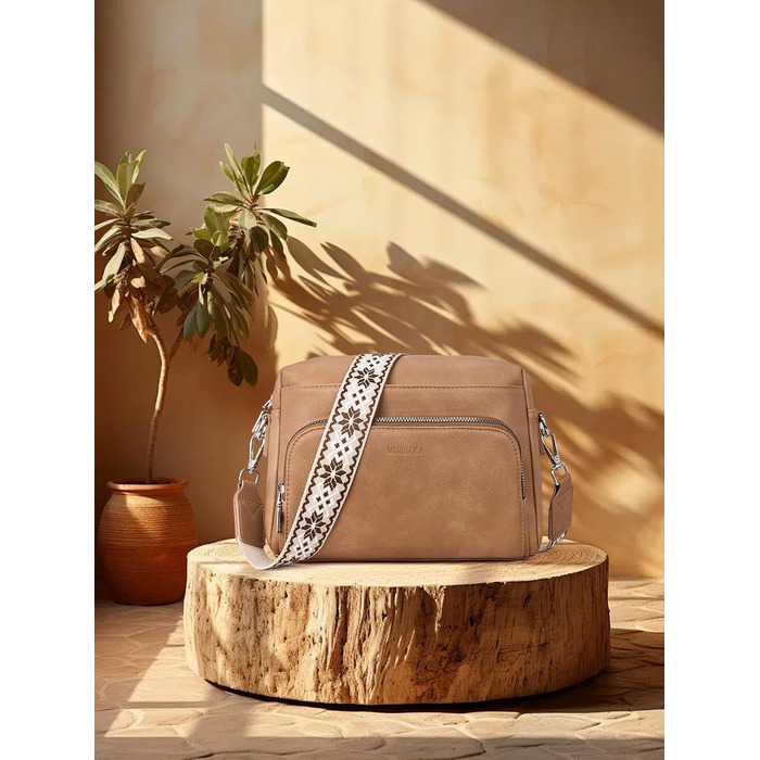 Сумка жіноча через плече MUIIKOLA крос-боді екошкіра жовто-хакі з регульованим ремінцем