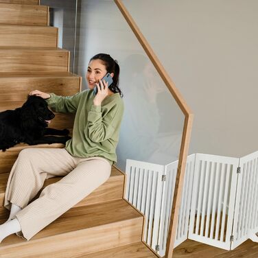 Захисне ворота для собак Relaxdays, 70 x 154 см, розкладне, з ніжками, біле (4 панелі)