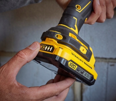 Ударний дриль-шурупокрут Stanley FatMax v20 SFMCD721M2K 18V (2x 4.0Аг) у кейсі