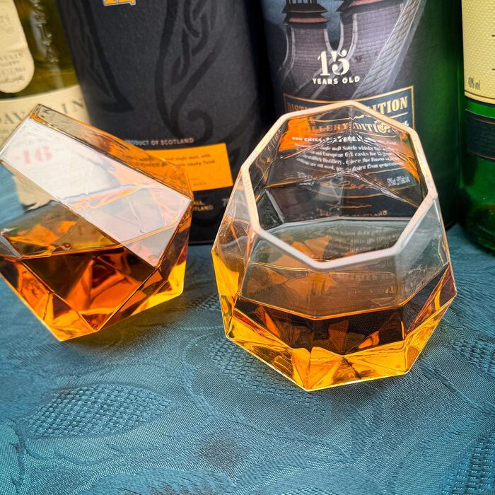 Набір келихів для віскі Diamant Gläser (2 шт.), жовті, обертаються, у подарунковій коробці