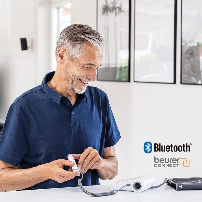 Beurer BM 96 - тонометр з ЕКГ, вимірювання артеріального тиску та пульсу на плечі, для виявлення фібриляції передсердь (AFib) та профілактики інсульту, обхват плеча 22-42 см, з ЕКГ-сенсором та індикатором спокою