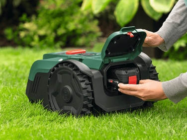 Робот-газонокосарка BOSCH Visimow 18V-100 (06008E1001) для площ до 100 м², ширина стрижки 16 см