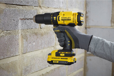 Ударний дриль-шурупокрут Stanley FatMax 18V SFMCD711D2K (2x2,0 Агч) у кейсі