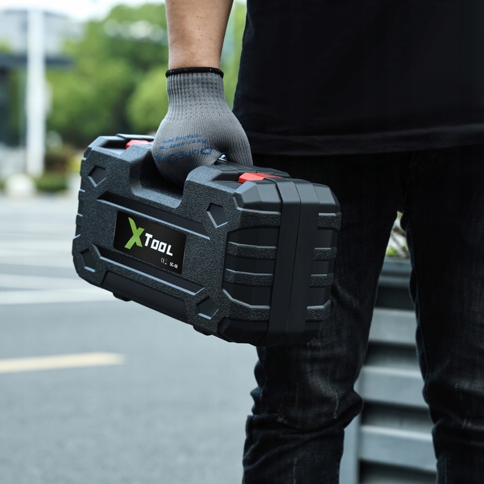 Акумуляторна ланцюгова пила Xtool 800 Вт, 16 см, безщіткова