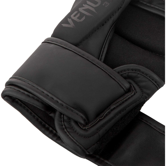 Боксерські рукавички Venum Challenger 3.0 (16oz), чорний колір