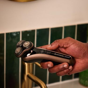 Електричний голчастий верстат Remington X5 (XR1755) з гібридною системою SynX: для чоловіків, гоління мокрою та сухою, з тримером, бронзовий