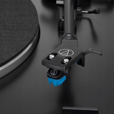 Вініловий програвач Audio-Technica AT-LP3XBT, білий