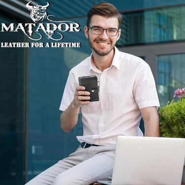 Гаманець Matador Slim Miami RFID захист – шкіряний картхолдер з механізмом висування карт, міні-гаманець чоловічий з монетником, Nappa чорний
