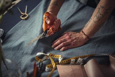 Ножиці для тканини Fiskars 25 см для правші, нержавіюча сталь, помаранчеві, багатофункціональні ножиці з роз’ємними лезами, з чохлом, 23 см, чорні/помаранчеві