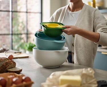 Joseph Joseph Duo 6-Piece Compact Food Preparation Set with Mixing Bowls, Measuring Cups & Sieve, Multi-Color
