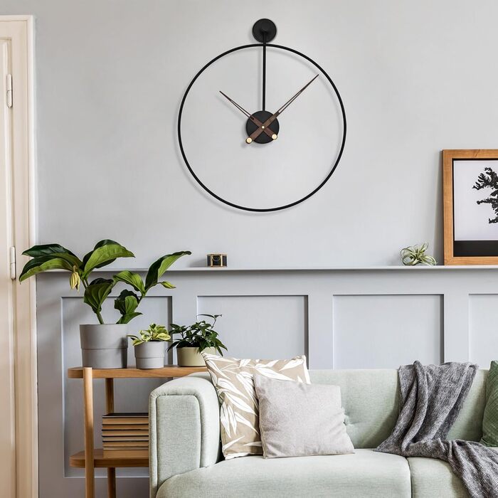 HAITANG Large Modern Living Room Clock, Black XXL Round Metal Wall Clock for Kitchen Office Bedroom, Vintage Wall Clocks, Battery Operated, Silent Clock Movement, Home Decoration, 60 cm