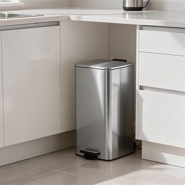 Сміттєвий відро Harbour Housewares на 30л з педаллю, квадратне, нержавіюча сталь (сріблястий/чорний) для кухні