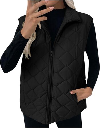 Жіноча жилетка з утеплювачем, тепла, без рукавів, чорна. Стегана жилетка з пуховим наповнювачем.