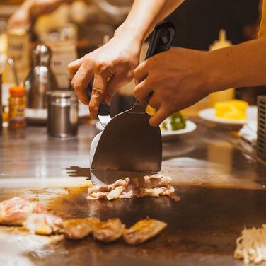 Набір з 12 штук шпателів для гриля AMZMUKAUP, інструмент для барбекю з нержавіючої сталі з сумкою, ідеальний для гриля на відкритому повітрі, Дня батька, Дня народження, Різдва, тепаньякі та кемпінгу