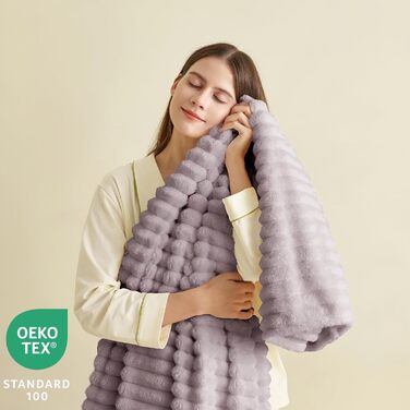 М'яка ковдра WAVVE: тепла флісова ковдра для дивана та декору інтер'єру, 150x200 см, фіолетовий