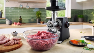 М'ясорубка Bosch Serie 6 MFWS640B, 2100 Вт, реверс, 2 швидкості