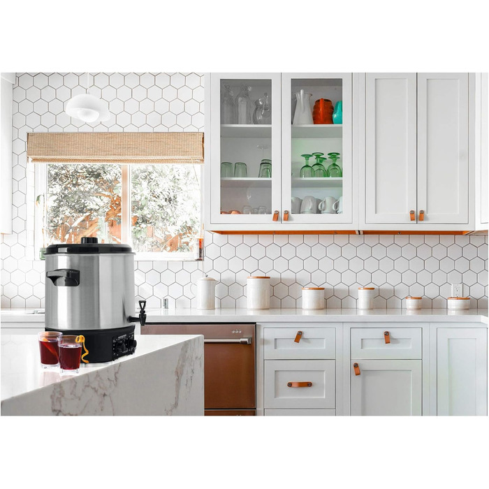 GWK-27A Mulled Wine Cooker - Canning Machine with 27 Liter Capacity - 2000 Watts - Brushed Stainless Steel - Easy Operation (Temperature and Timer) - Automatic Shut-Off - Silver