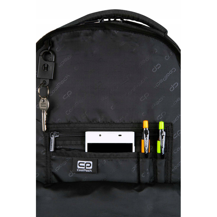 Шкільний багатокомпартментний рюкзак CoolPack, чорний, 30 л