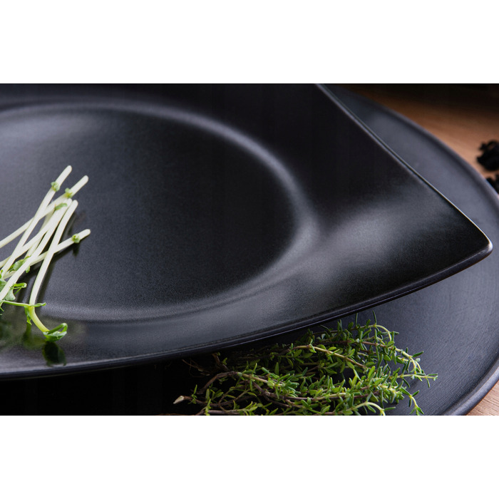 Обідній сервіз Konsimo EPIRI, 18 предметів