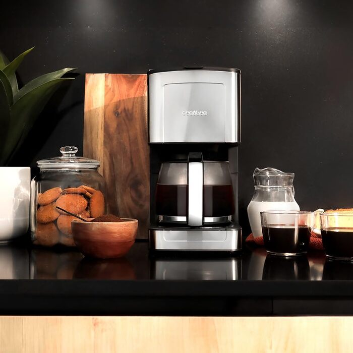 Кавоварка Cecotec Coffee 66 Smart Plus: програмована, 980W, 1,5л, сталь, LCD, 12 чашок