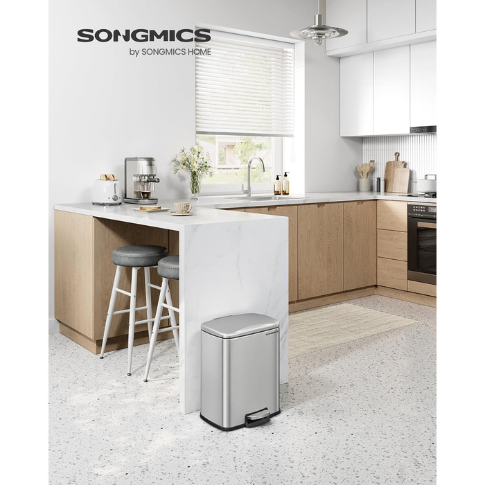 Сміттєве відро SONGMICS 20 л з педаллю, м'яким закриттям, з внутрішнім відром, 15 мішків, металеве сріблясте