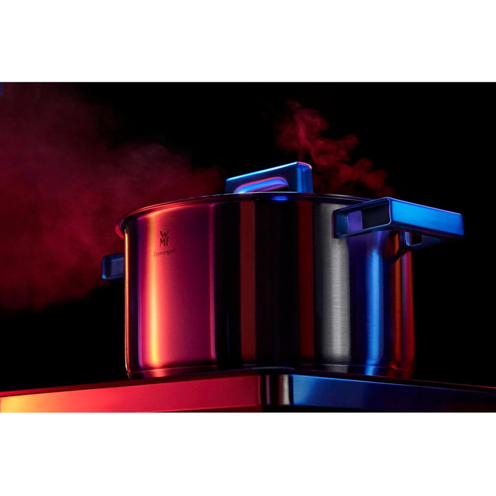 Каструля WMF Ultimate Cool 16 см без кришки, 1,4 л, Cromargan® нержавіюча сталь, без покриття, для індукційних плит, з внутрішньою міткою об'єму, придатна для миття в посудомийній машині