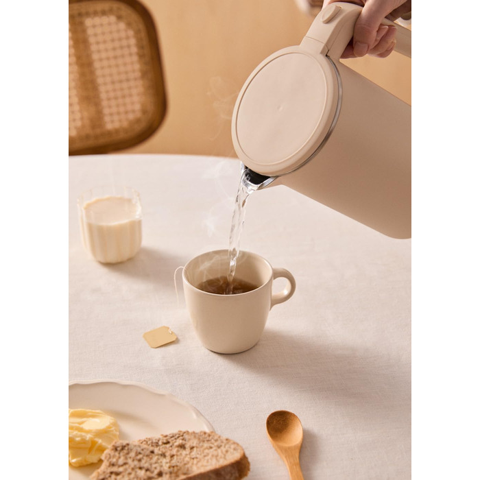 Електричний чайник CREATE/KETTLE STUDIO PRO 1л, пісочний колір. Регулювання температури, підтримання тепла, система зберігання кабелю, автовимкнення, 1000W