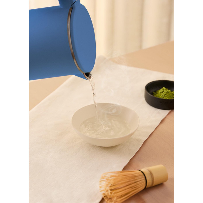 Електричний чайник CREATE STUDIO PRO 1 л з регулюванням температури, підігрівом, кабелем та автовимкненням (Кобальтовий)