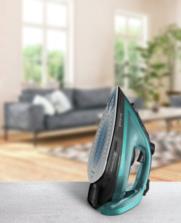 Парова праска Tefal Ultragliss Plus FV6832 2800 Вт, система крапельного захисту