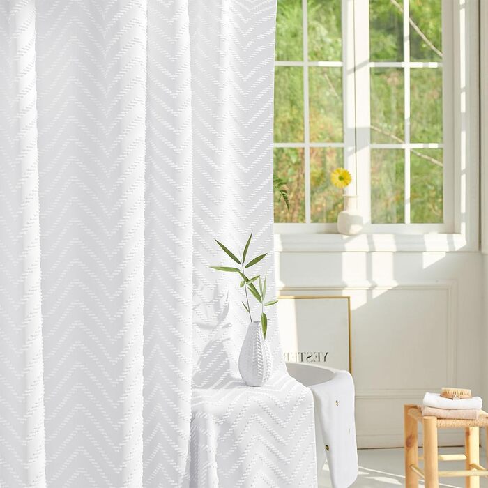 Штора для душу BTTN 180x200 см, бохо-стиль, бежева з пензликами, водонепроникна, з 12 гачками