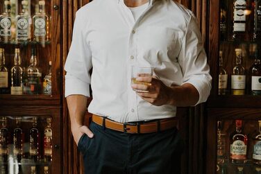 Чоловічий шкіряний ремінь CHAOREN 2 шт. чорного та коричневого кольорів – автоматичний ремінь з подарунковою коробкою. Стильний дизайн для будь-якого випадку та вбрання. Розмір 90-100 см (загальна довжина 115 см) та 100-110 см (загальна довжина 125 см)