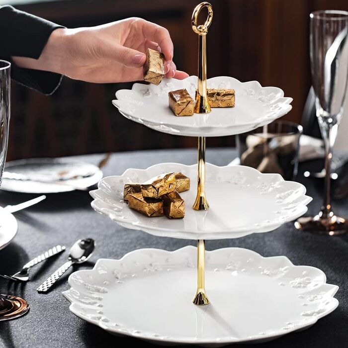 Декоративна етажерка Villeroy & Boch Toys Delight Royal Classic з преміум порцеляни, біла, для печива, випічки та тістечок