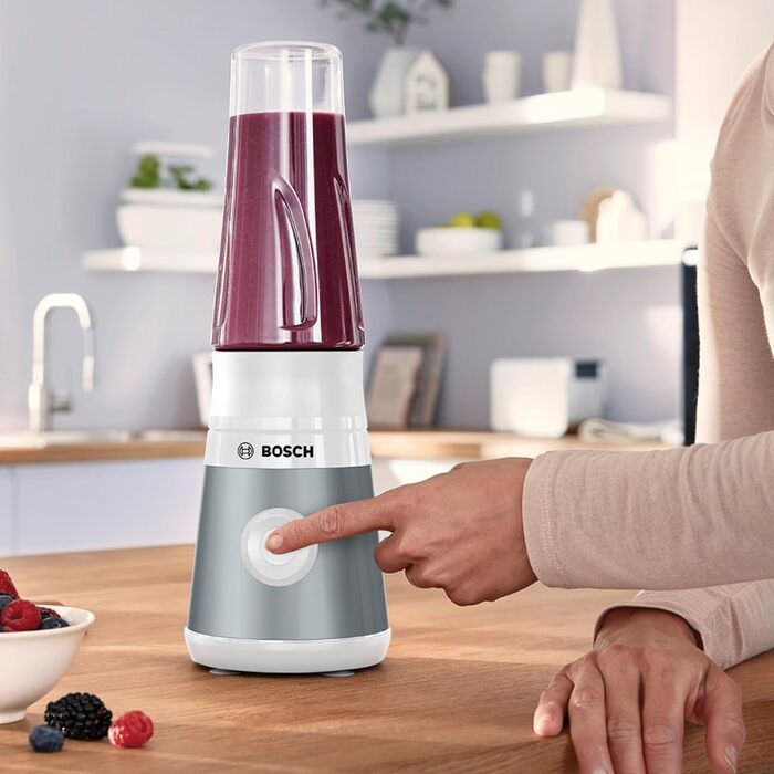 Міні-блендер Bosch VitaPower Serie 2 MMB2111T, 450 Вт, 0,6 л, тританова ToGo-пляшка, 4-лезове лезо, ударостійкий, для смузі, сріблястий/білий