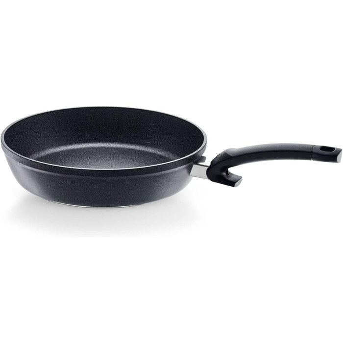 Сковорода Fissler Adamant Comfort 28 см, алюмінієва, антипригарна, стійка до подряпин, для індукції