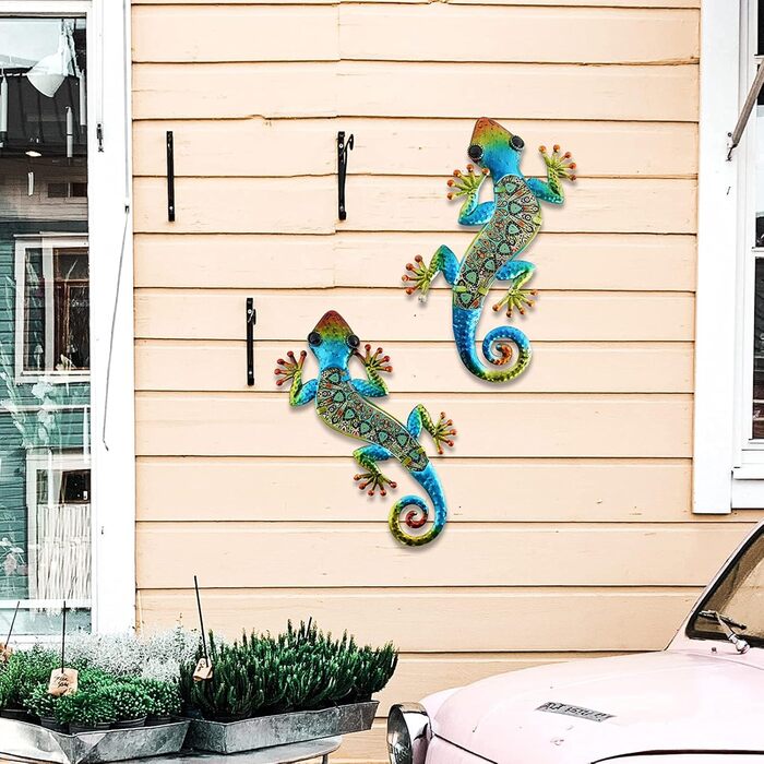 HONGLAND Metal Gecko Wall Decoration, Lizard, Garden Art, Colorful Glass Sculpture for Hanging, for Indoor and Outdoor Use, Patio, Fence (Symphony), 2 Pieces