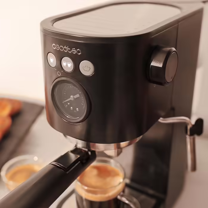 Cecotec Espressomaschine Espresso and Cappuccino Cafelizzia 790 Steel Pro. 1350W, Pressure Gauge, Thermoblock System, 20 Bar Pressure, Automatic Mode for 1-2 Coffees, Swivel Steam Wand, 1.2L, Stainless Steel (Black | Fast, With Pressure Gauge)