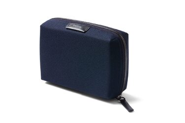 Органайзер для аксесуарів Bellroy Tech Kit Compact для кабелів, зарядок та миші, Navy