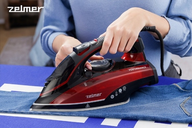 Парова праска Zelmer ZIR3210 Performance 3200 Вт