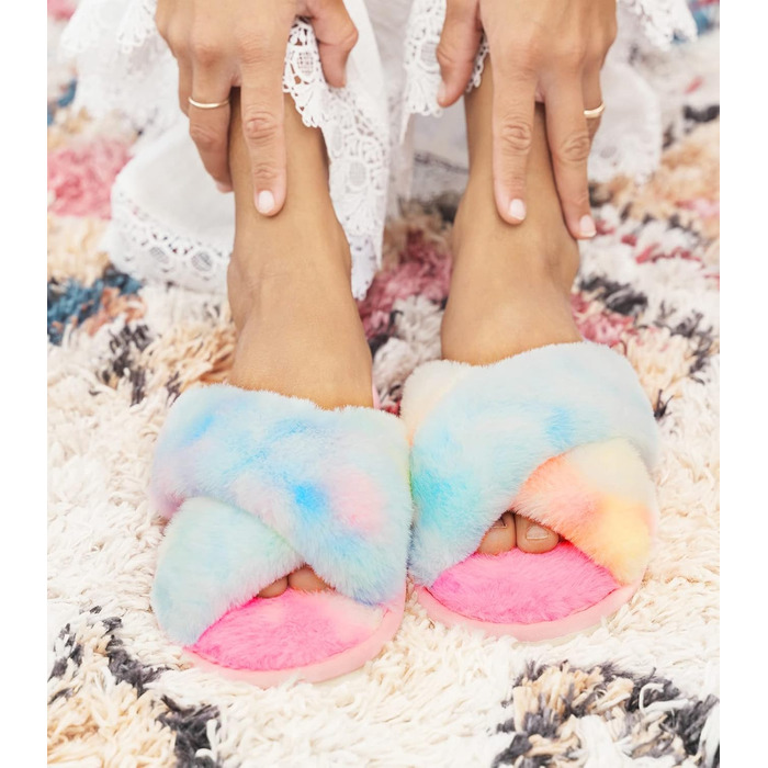 Тапочки жіночі Ankis з плюшу, теплі зимові, з перехресними ремінцями, з піною з пам'яті, з відкритими пальцями, пухнасті, для дому та вулиці (білий, чорний, сірий, верблюжий) (36/37 EU, кольори веселки)