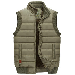 колір: хакі