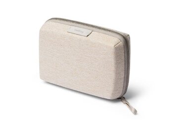 Компактний органайзер для аксесуарів Bellroy Tech Kit Compact для кабелів, зарядок та миші, колір Saltbush