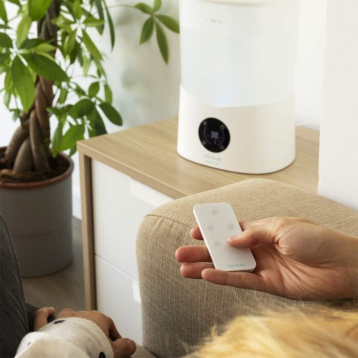 Розумний зволожувач повітря Cecotec BreezeCare 4000 Connected, бак 6 л, продуктивність 400 мл/год, Wi-Fi керування, плазменаізонізатор, для приміщень до 40 м², сенсорна панель