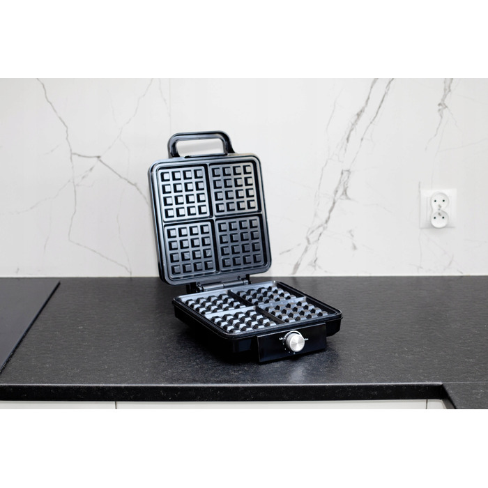 Вафельниця Berlinger 2300 Вт, чорна, з регулюванням температури, на 4 вафлі