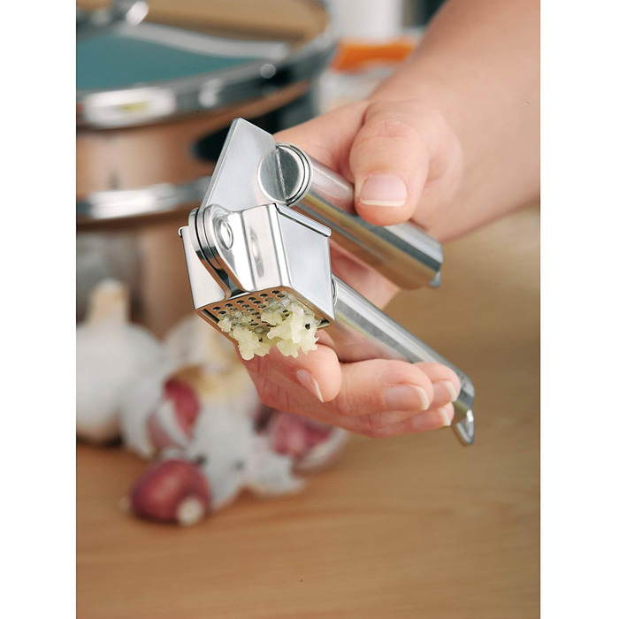 WMF Profi Plus Garlic Press - 17.5cm Stainless Steel, Dishwasher Safe