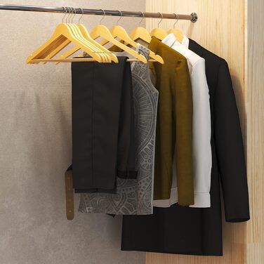 Дерев'яні вішалки для одягу Hangerworld, 10 шт., з антиковзним вигином для штанів та поворотним гачком 360°, ширина 45 см, для сорочок, блузок, светрів, курток та штанів/спідниць