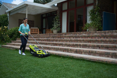 Електрична газонокосарка Ryobi 1300 Вт, 35 см