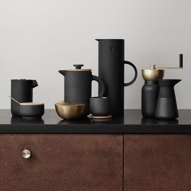 Stelton Teacup Theo - Drinking cup for tea, coffee & hot chocolate - stoneware, cast iron exterior, glazed interior - lid made of sustainable bamboo wood - Black & Brown, 0.2 Liter Teacup Black