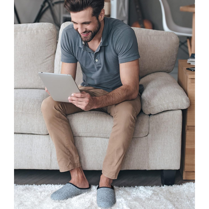 Чоловічі фетрові тапочки ESTRO - теплі зимові халапи для дому, сірий колір, розмір EU 45, широка форма