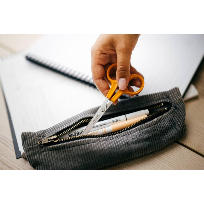 Ножиці Fiskars Classic для хобі, 13 см, для правшів і лівшів, нержавіюча сталь, пластикові ручки, помаранчеві